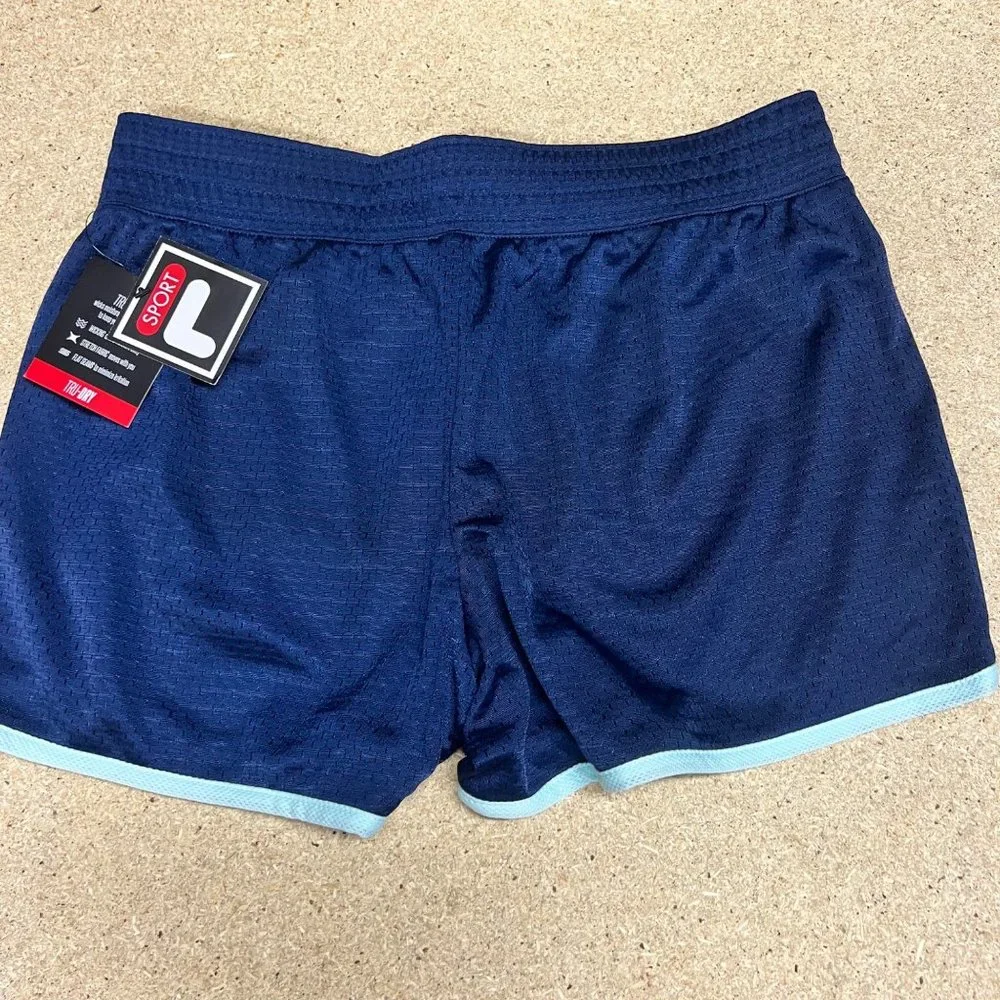 Women‎ short bundle! Size Small.